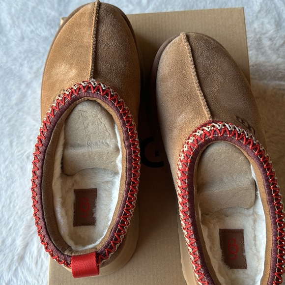 Ugg taz platform - Picture 3 of 6